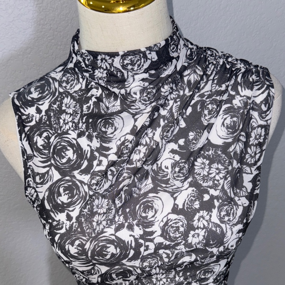 NWT-Betsy Johnson Midi Dress - Picture 4 of 10